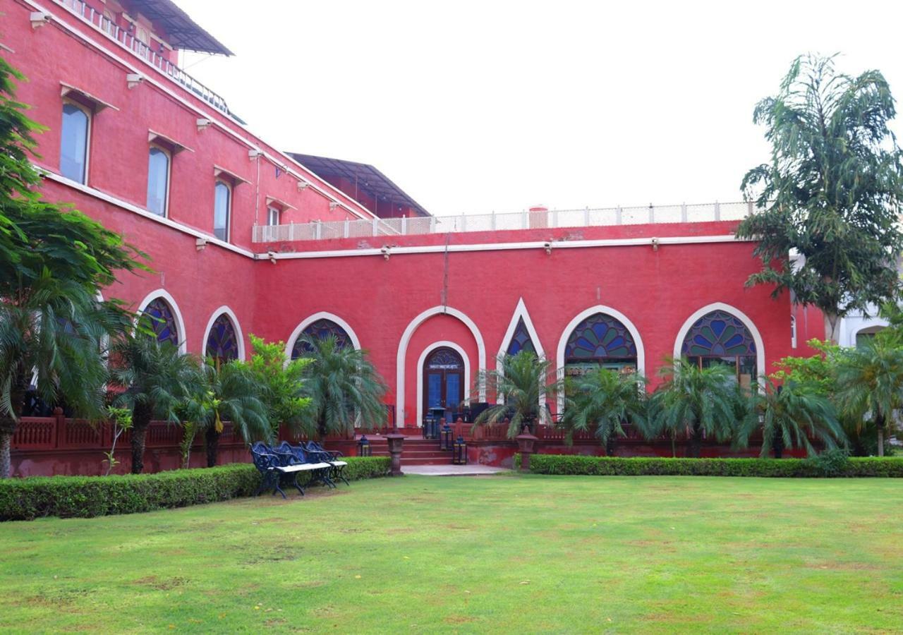 Maharaja Ganga Mahal Hotel Bikaner Exterior photo